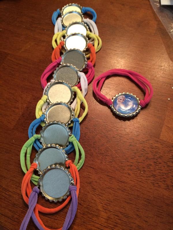 PersonalizedSo's tweet image. Brand new!  Bottlecap bracelets on the way!