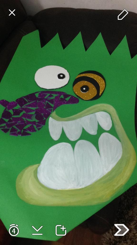 Emanhamido's tweet photo. #couragethecowardlydog #childhood #cartoon 😂😱😄😍 http://t.co/Cemo9pHYro