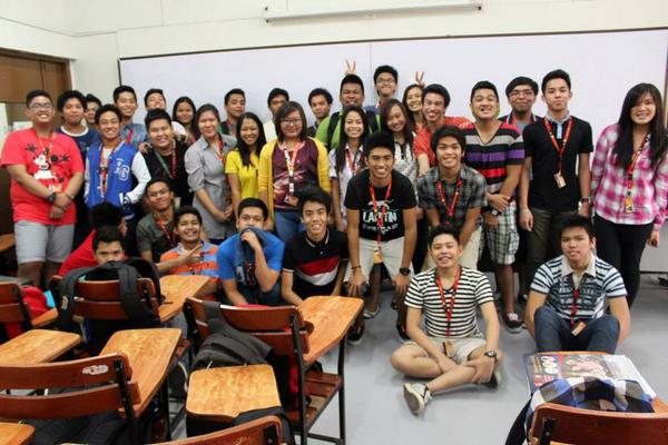 megsamartino's tweet photo. Shoutout to my Homies! B24 batch 2013 @OneMapua #MyMapuaBlock http://t.co/3D4BwIEFWR