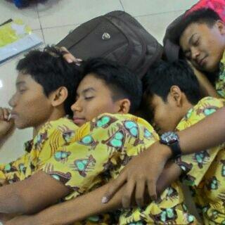 FatmahSepta's tweet photo. Iwak pepes... :v http://t.co/Yr66f1YYuH