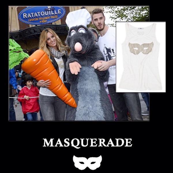 Masquerade_NC's tweet photo. La cantante @edurnity también luce una de nuestras camisetas más conocidas de @Masquerade_NC !  
¿ Qué os parece ? http://t.co/CBJVFdbaY6
