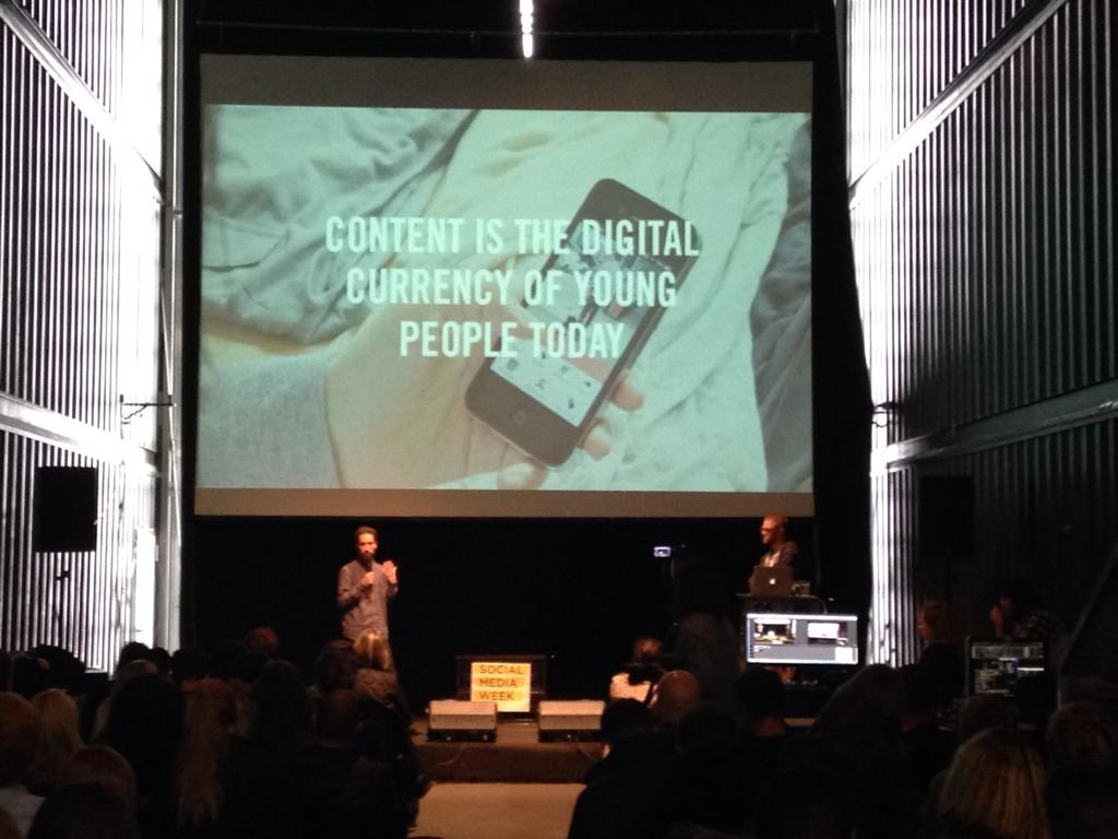 Embedded image permalink