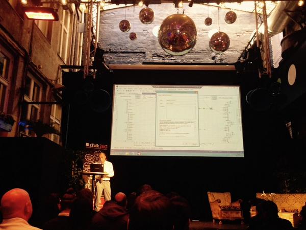 Sandro Pereira is presenting the complexity of the Transform Designer in BizTalk Services. Great work! #bid14 #msbts