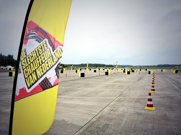 Tom Coronel tweet media