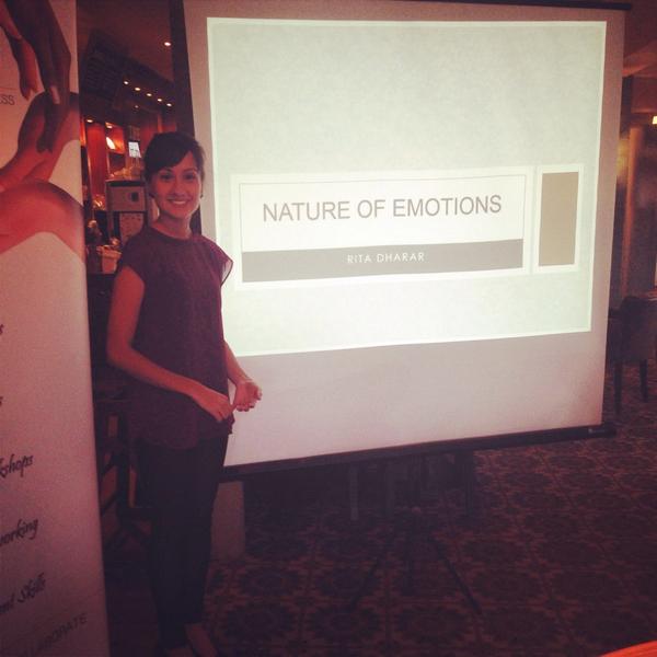 Before my talk this morning. Wonderful group of ladies ☺️ Thank you <a href="/BindisinBiz/">Bindis in Business</a>