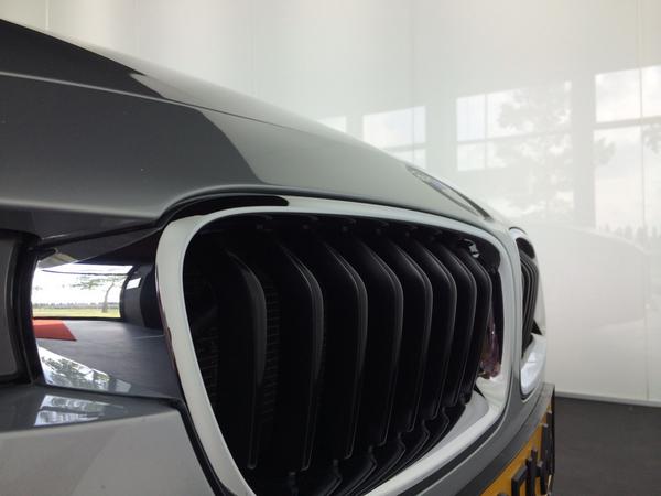 Qoetsnl's tweet photo. Over enkele minuten leveren wij deze prachtige auto af. Zie jij om welke BMW het gaat? http://t.co/VJi7yZrtYf