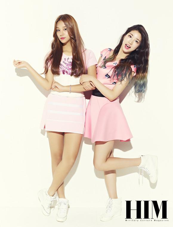 LABOUMfans's tweet photo. [PIC] 140925 #LABOUM at MAGAZINEHIM http://t.co/Nceb2M5NW7
