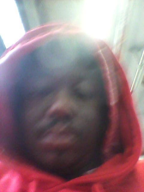 daydaythatboy's tweet photo. In the rain http://t.co/rrQ0koZwos