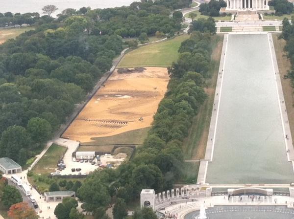 MuseumKidz's tweet photo. Field trip…Washington Monument... ASAP! #OutofManyOne @NPG http://t.co/aIlQvPpKHw
