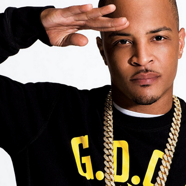 FamilyHustle's tweet photo. Happy Birthday to the #DopestDad, T.I.! No mediocre is allowed today. (Sorry, we don’t make the rules.) #FamilyHustle http://t.co/MmYNeV2aMp