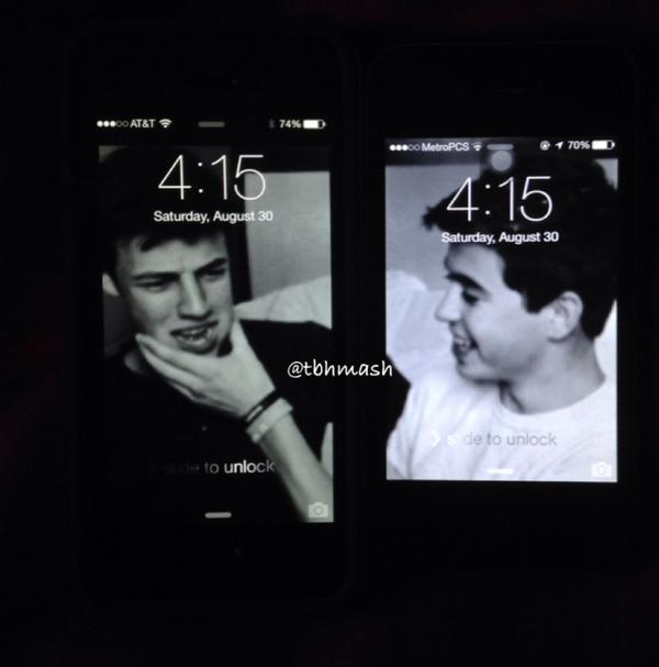 tbhmash's tweet photo. Look @Nashgrier @camerondallas me and my cousin @_christinaa17_ did this on our phones. Please notice this! http://t.co/vdI4OVsuwL