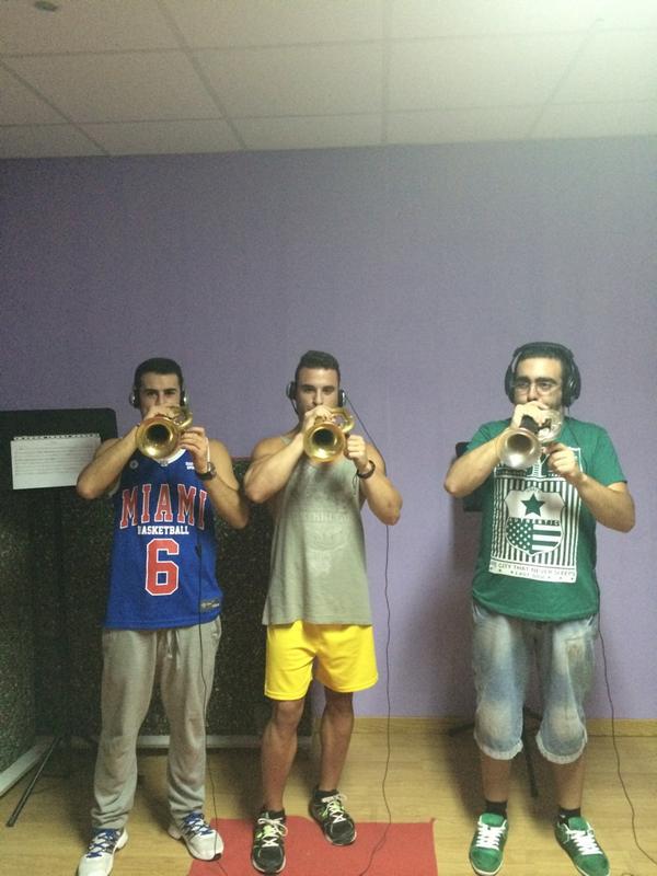 Con los mejores vámonos esto son ensayos <a href="/CorneteriaResur/">CorneteriaResurrecci</a> <a href="/ddaannii9/">danielromantorres</a>