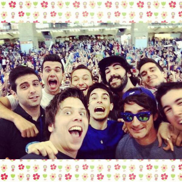 fumemos__uno's tweet photo. Estoy y voy aestar siempre #elrubiusOMG #MangelRogel #alexby11 #willyrex #vegeta777 #cheetosenior #criaturitadelseñor http://t.co/fBGSoYRKmp