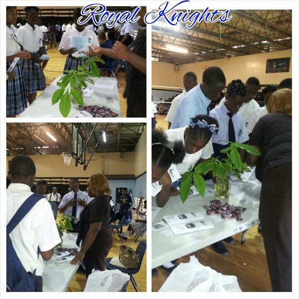 YAPLBahamas's tweet photo. At a school near you! #RoyalKnights #YAPL #jointhemovement http://t.co/L5AdQ5pnxA