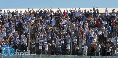 La gente del Lobo presente en Gualeguaychu..