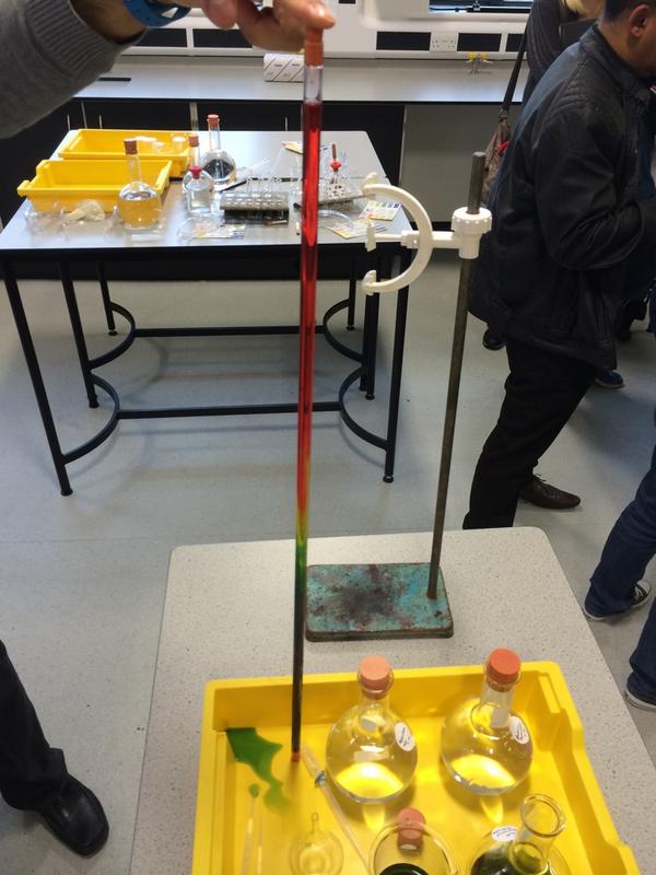 TCOLCScience's tweet photo. Mr Popat demonstrating rainbow indicators at The City of Leicester College open evening

#TCOLC #asechat #ukedchat http://t.co/HhaVPSDHmJ