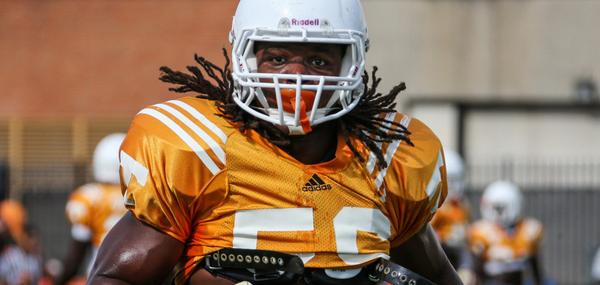 Vol_Football's tweet photo. Line Up &amp; Let’s Go! 

Today’s #VolReport looks at the #Vols defense looking to curtail UGA
http://t.co/nEou1GajWT http://t.co/s1Cwwn4kGd