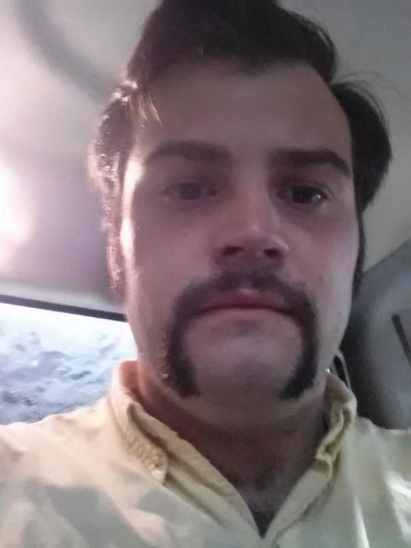 bpowers0988's tweet photo. #mustacherides #fiftycentsobo http://t.co/CxrHVGPLbR