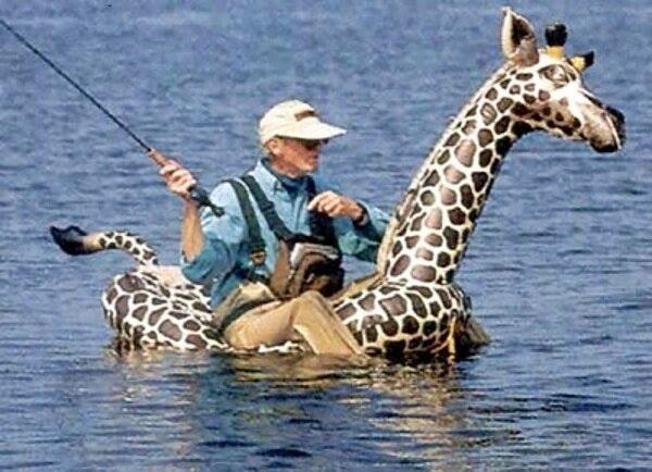KastKingUSA's tweet photo. No kayak, no problem:) More funny fishing pics from @Eposeidon_USA, visit http://t.co/6hWOVBtTBc. http://t.co/haVVyXTCsd
