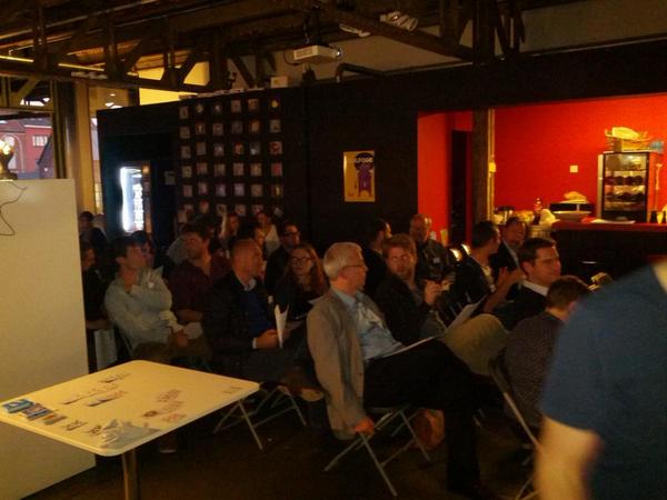 DarwinAnalytics's tweet photo. @superblyhuman's awesome session during the #darwinevent. People are getting warmed up! http://t.co/urt1p9plWk