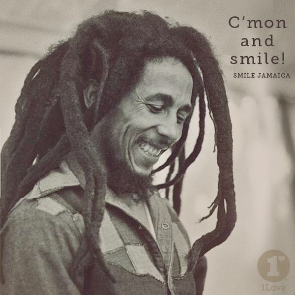 ReggaeFolk's tweet photo. Smiles are contagious! #RT  : ) one today! #smile #1Love https://t.co/AivCspl7IC