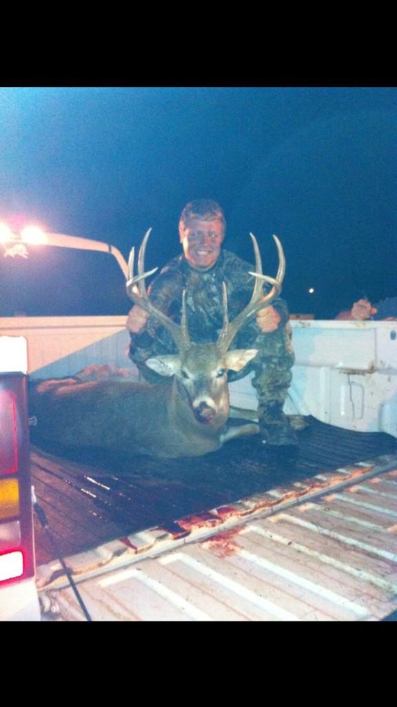 BoysOkie's tweet photo. Big time 8 point stuck by one of our staff, my brother in law Hunter. Proud of him! #StickOne #OkieBoysHunting http://t.co/0ZdBxViFGA