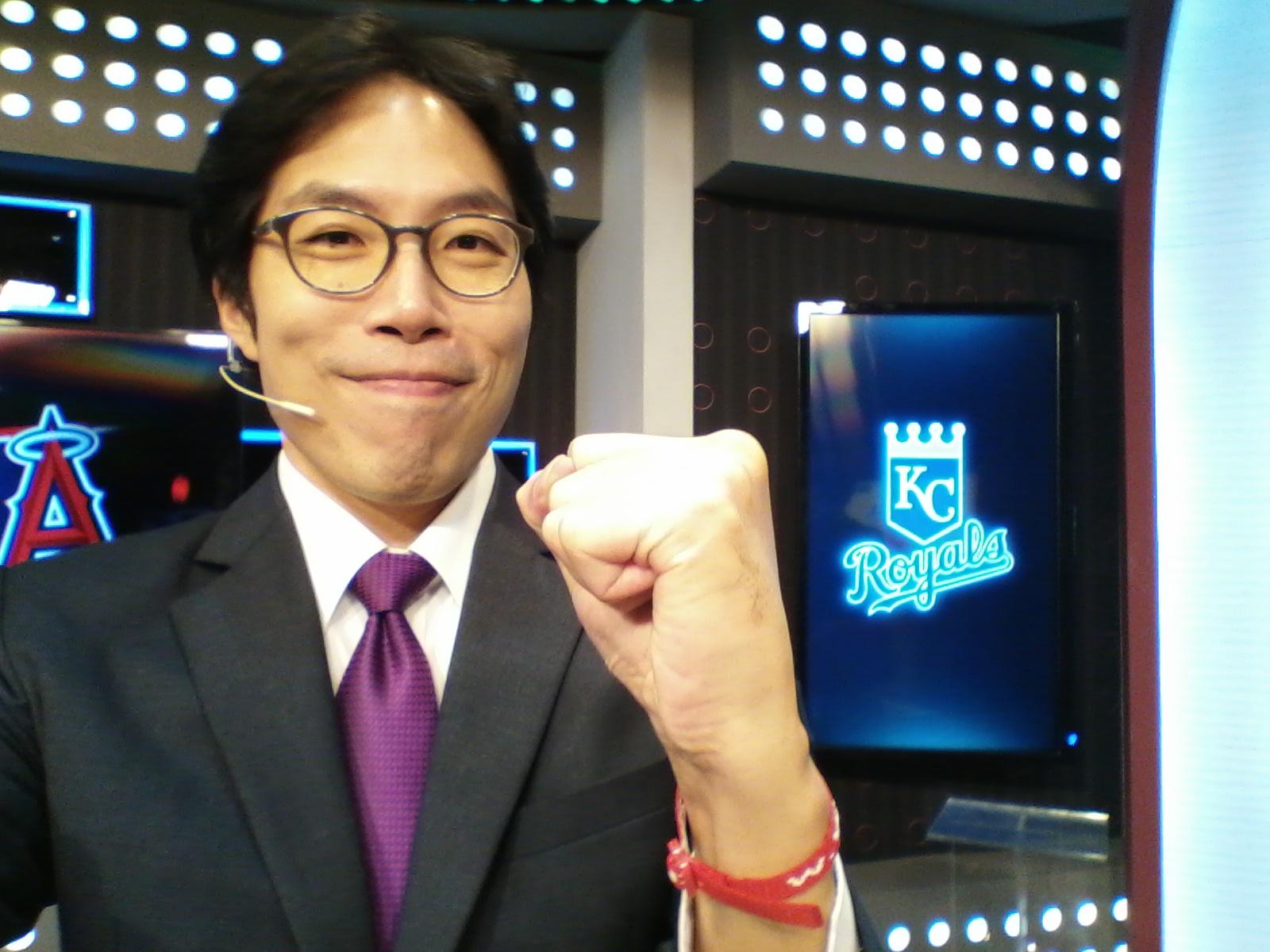 By_DM0FCYAE8Xme.jpg:large