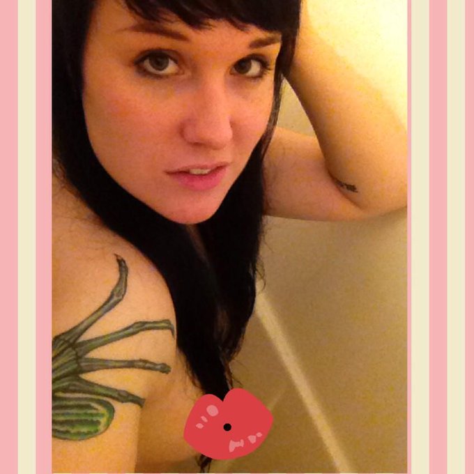 #showerpicture #showerselfie #selfie #tease #brattyfemdom #sexy http://t.co/TpRhMzxClq<a href="/tag/showerpicture"class="tags">#showerpicture</a><a href="/tag/showerselfie"class="tags">#showerselfie</a><a href="/tag/selfie"class="tags">#selfie</a><a href="/tag/tease"class="tags">#tease</a><a href="/tag/brattyfemdom"class="tags">#brattyfemdom</a><a href="/tag/sexy"class="tags"><span>#sexy</span></a>
