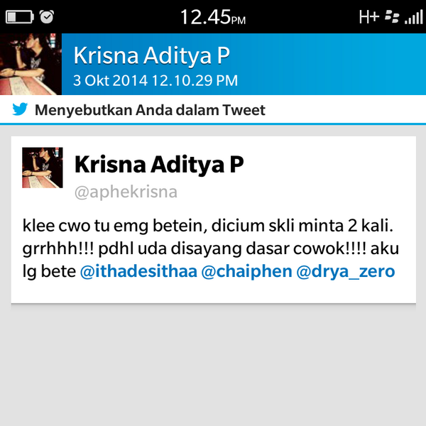 ithadesithaa's tweet photo. Apaan nih apheeee?????? Yaampun trnyata!!! @aphekrisna @Sista_Nirmala @chaiphen @drya_zero http://t.co/S7eqfuuYok