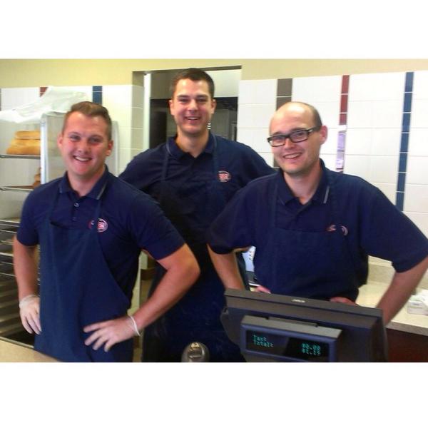 ChrisRigassio's tweet photo. Making North Jersey look good, @jerseymikebrian #teameastbrunswick http://t.co/QJNwcX7D07