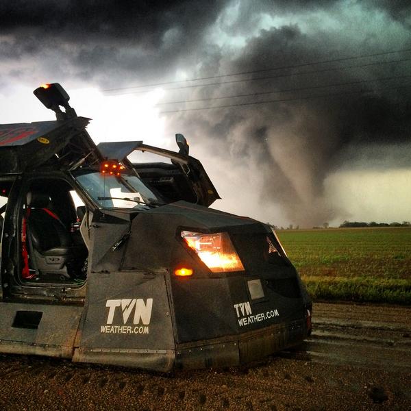 SeanSchofer's tweet photo. The first Pilger, NE. tornado as the second one was about to drop right in front of us June 16/14. #TeamDominator http://t.co/X3Tz1w91fV