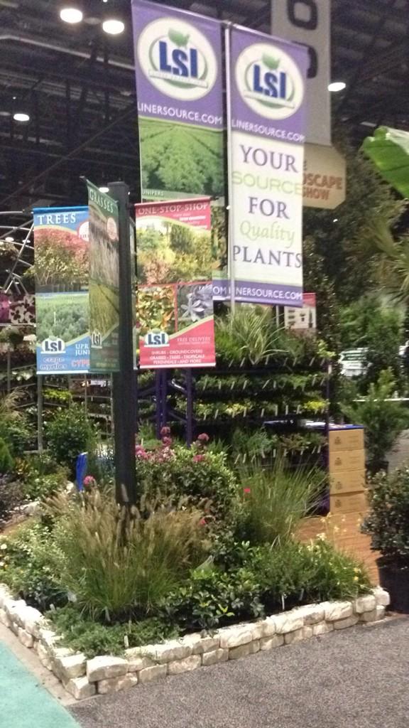 LinerSource's tweet image. @LinerSource the landscape show is in bloom! #landscape2014 #linersource @FNGLA