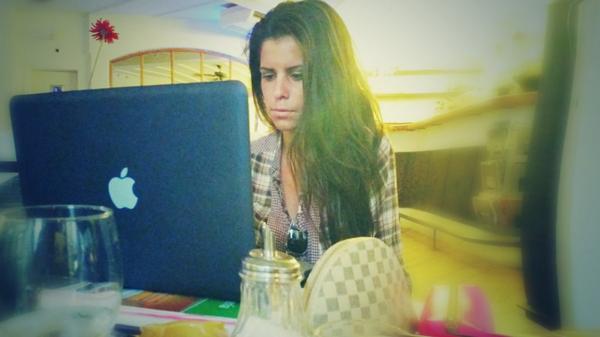 MalenPlanas's tweet photo. 📚📑📑✏sin parar....😴😟 http://t.co/nKucbz2UR4