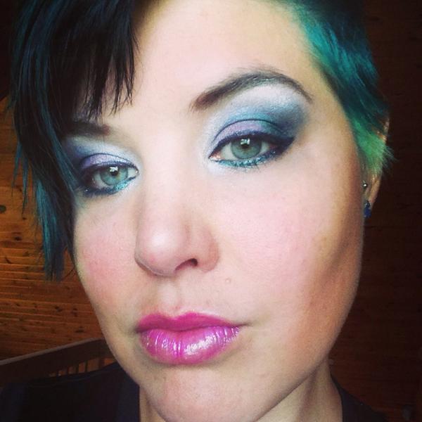 Look like a BEAUTY train like a BEAST!!! #MAC #beauty #makeup #trainlikeabeast #glam #shorthairdontcare
