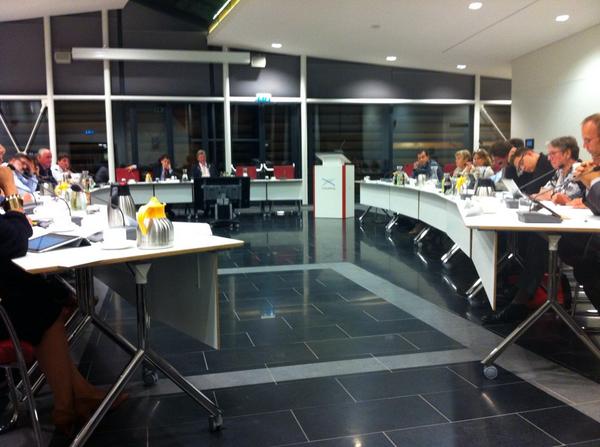 "Eerste stap gezet. Met <a href="/ellenverhagen/">ellen verhagen</a>:en <a href="/RositaSetz/">Rosita Setz</a> Cultuurvisie door de Raad geloodst "