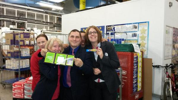 Well done alan for constantly giving our customers excellent service :) <a href="/nanamoon20/">liz davies</a> <a href="/Chris_OBrien32/">Chris O'Brien</a>