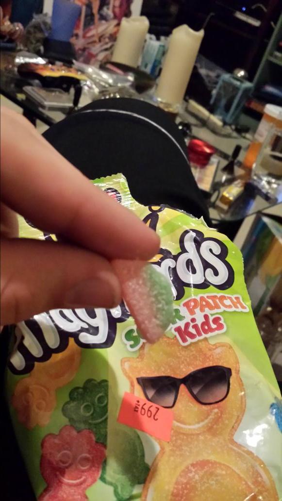 TylerSmokler's tweet photo. Found this little guy in my #sourpatchkids http://t.co/Y09a4TDhtU