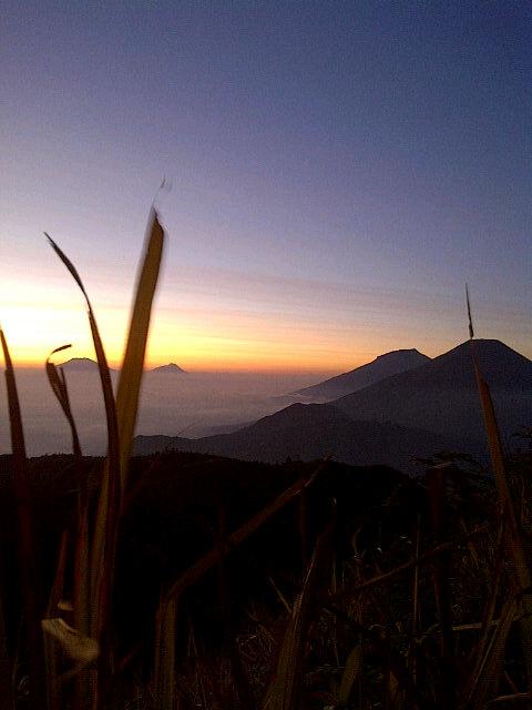 indopala's tweet photo. Selamat Pagi Sobat Petualang, Selamat memulai aktivitas di hari ini #JumatBerkah http://t.co/LsIPPBYJAj
