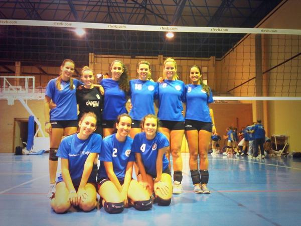 tomaresvoley's tweet photo. Primer encuentro de pretemporada ante un renovado y trabajado recién ascendido, @CVRochelambert http://t.co/wqIlotUbzL