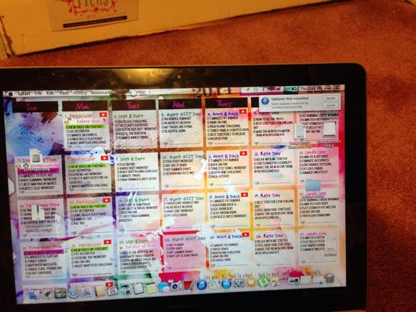 ZoeBelleWong16's tweet photo. Made @blogilates calendar my background #SepTONEber http://t.co/lJhkMMzQjg