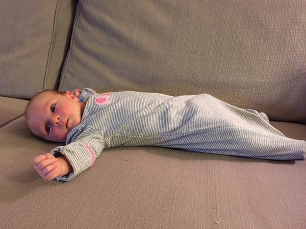 NatalieRHolt's tweet photo. Cutest thing ever... Charlotte in her PJs #longbaby #elephants http://t.co/TEq6irVySs