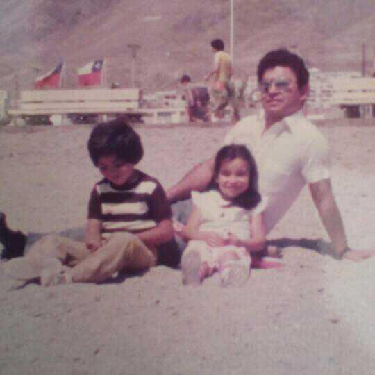 ElenaMol's tweet photo. #los80enbn http://t.co/W9JWrVz0Mn -- Elena (@ElenaMol)#Los80EnBN