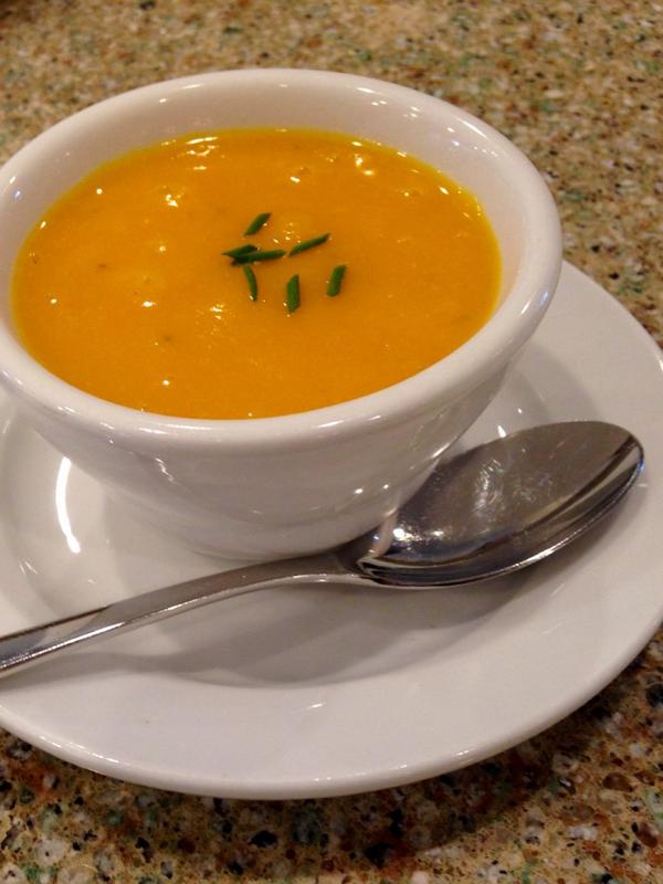 GCooks's tweet photo. Butternut Squash Soup packed with #Onederful Tofu. #PowerLunch #PowerSoup #PowerSmooth #LikeYouMeanIt @Wildwoodfoods http://t.co/RCldqL9ucG