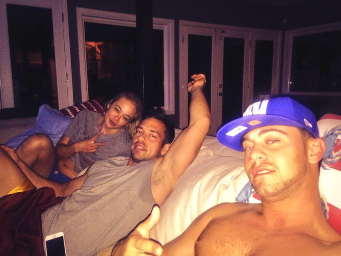 #GMen RT @SethGamblexxx: Hangin with my Vegas fam @thejohnnycastle @mialelanixxx watching the @Giants<a href="/tag/gmen"class="tags">#GMen</a><a class="tags" href="/tag/sethgamblexxx">@sethgamblexxx</a>