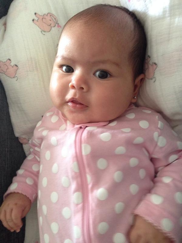 diancore's tweet photo. @sandzuniga crece y crece #BabyDanna http://t.co/uHYCD7KgCU