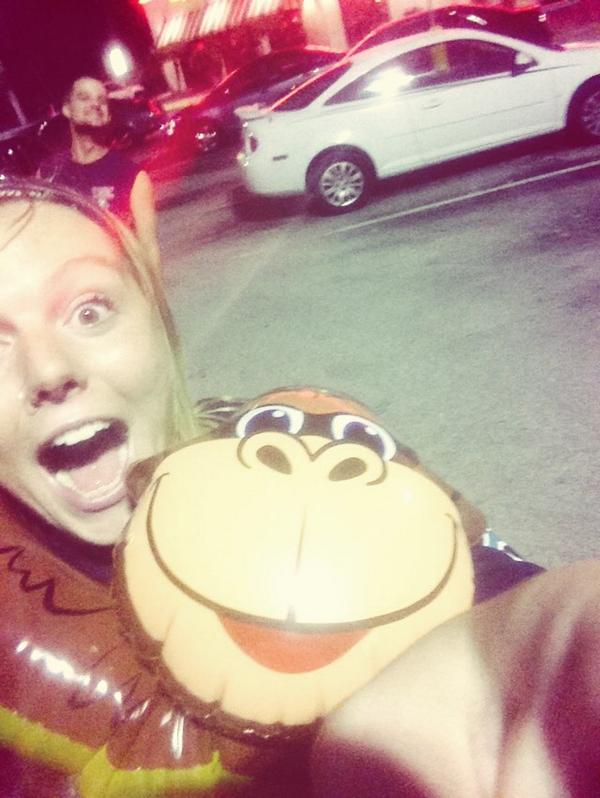 alschott22's tweet photo. Monkey wars continues #whereishenow @pamelaj3an @oh_hey_em_jay @LYanuskiewicz #finalesoon http://t.co/InPo4k4cxD