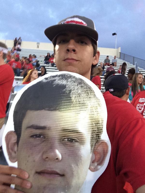 tfrickk's tweet photo. @CollinMask was doing work tonight knocking people's heads off http://t.co/fQTvN0nN6F