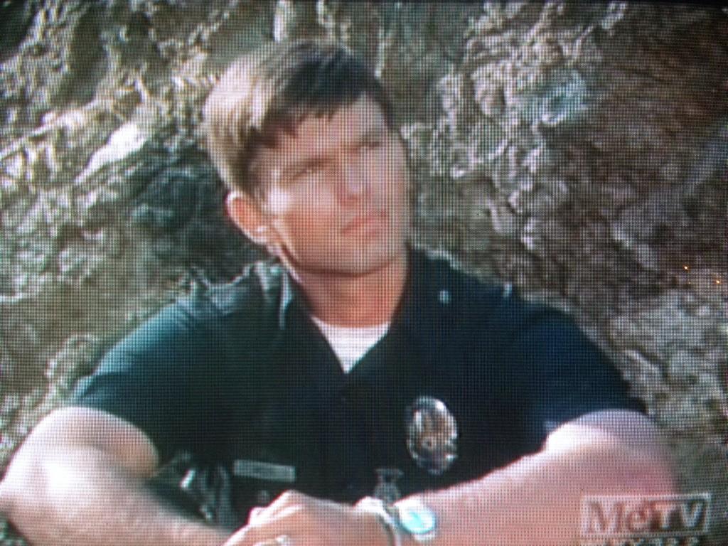 Wishing Kent McCord a Happy Birthday 2morrow morning hope its a good one    
