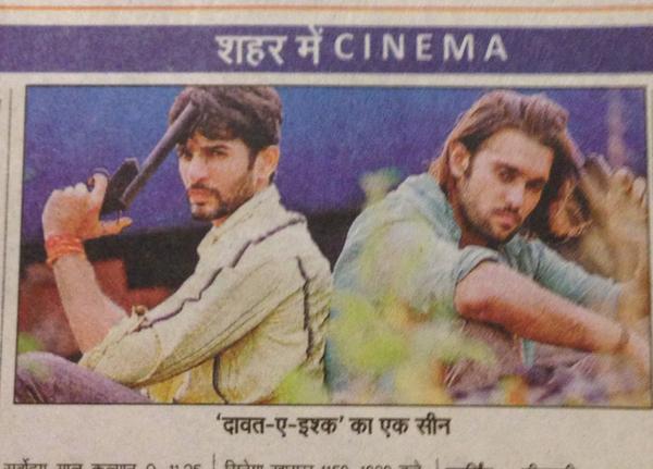 Kailashkher's tweet photo. Already Akhbaro, Newspapers Pe bhi Apni @DesiKattey ka Khumar itna hai ki Scene Hamari film ka Aur Likhaa Kya ha ha http://t.co/SayycLS4vD