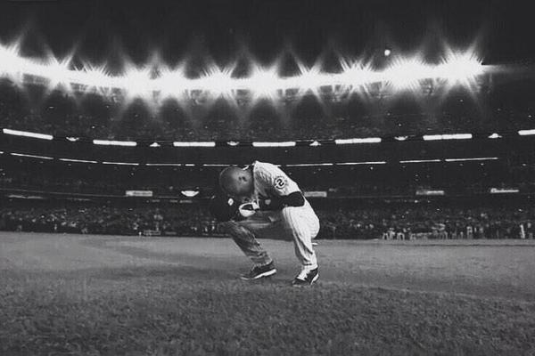 RKTimlin's tweet photo. #TheCaptain http://t.co/8BoGOT5Fp9